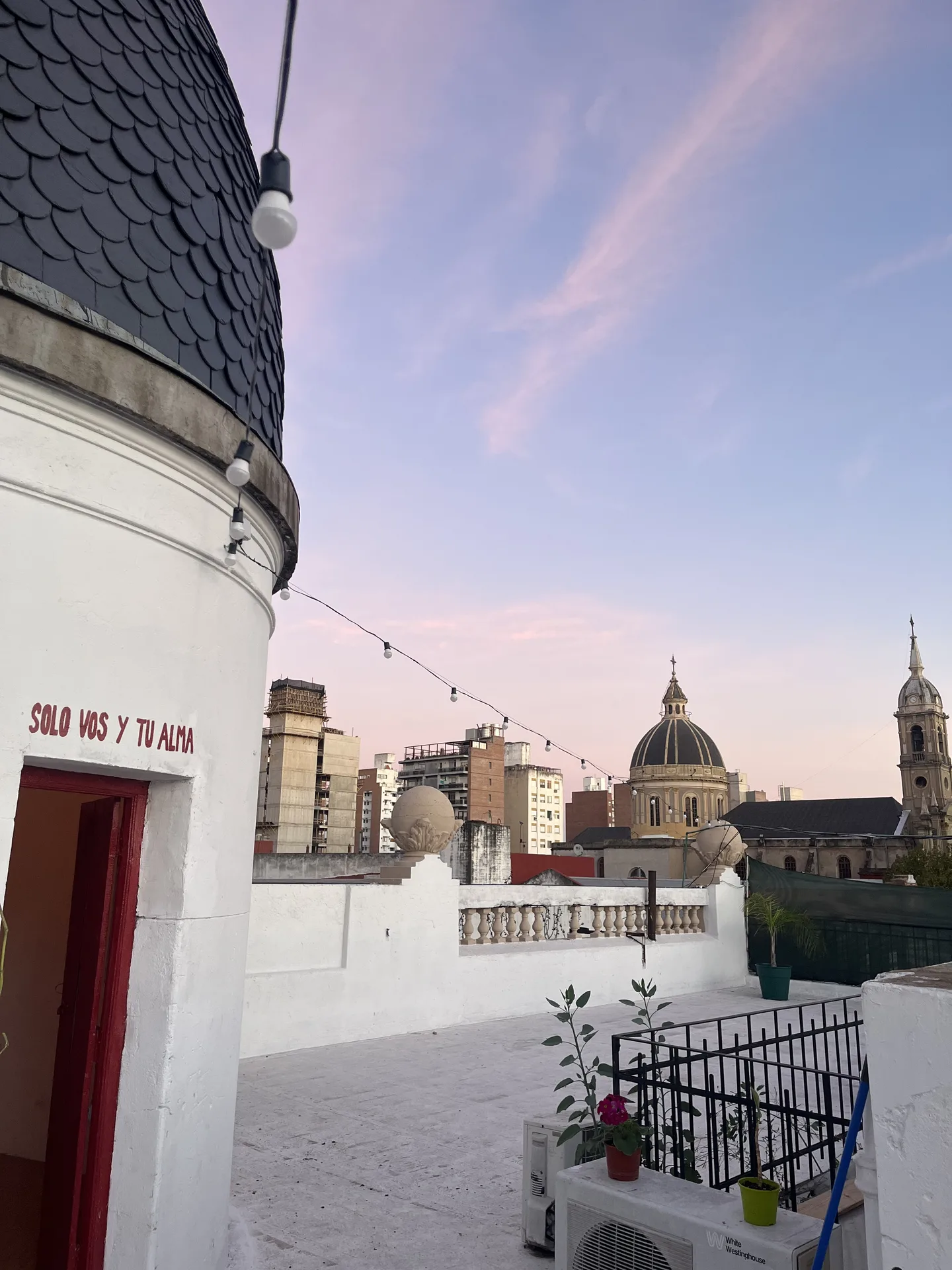 La terraza abierta al cielo de Rosario, para prácticas y encuentros.